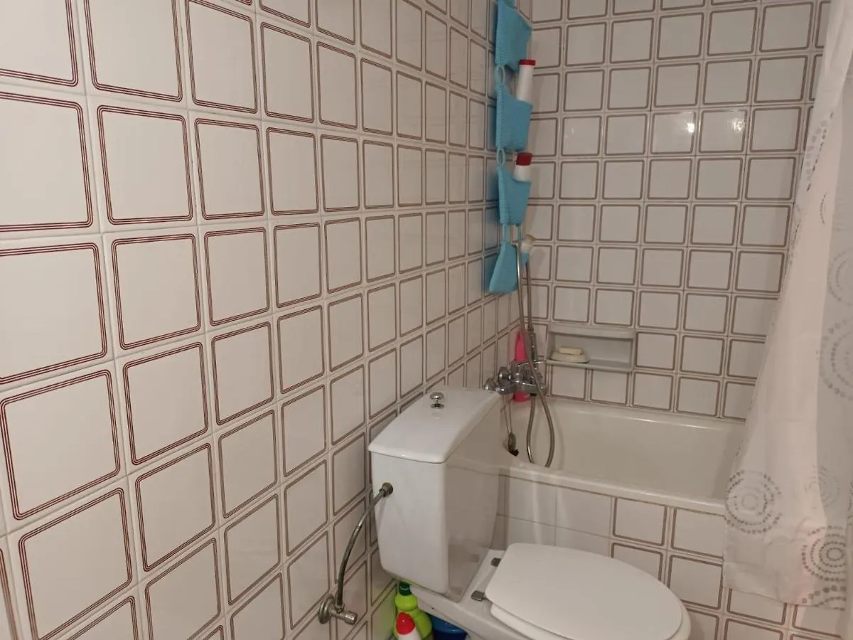 Apartamento Roses, 3 Dormitorios, 5 Personas - Es-258-8 0*, Rosas